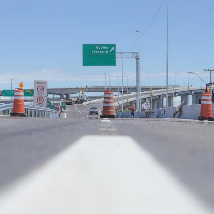 DNIT alerta para bloqueio nos acessos à ponte móvel do Guaíba