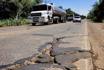 SC tem a pior rodovia do Brasil e 70% das principais vias em más condições