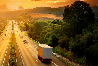 Uberização na logística: entenda o fenômeno que está revolucionando o transporte